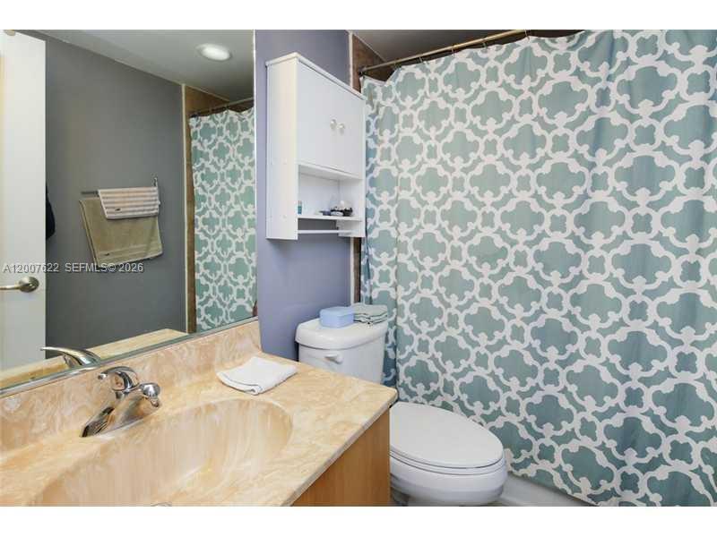 TREASURES ON THE BAY II C - Residential