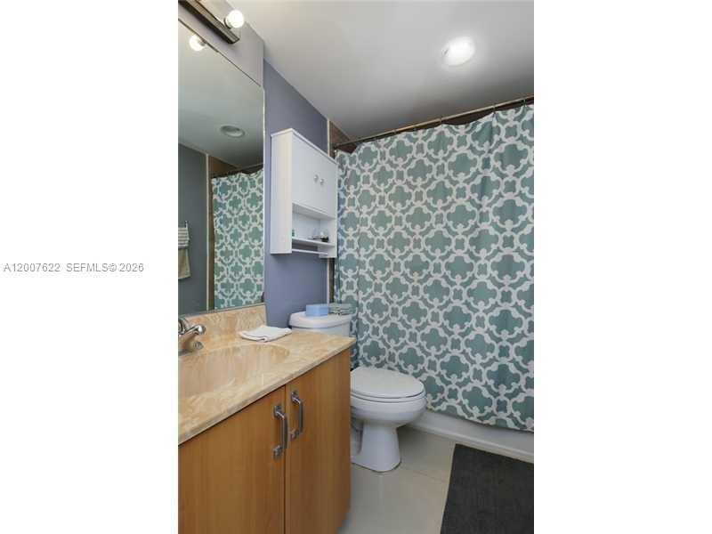 TREASURES ON THE BAY II C - Residential