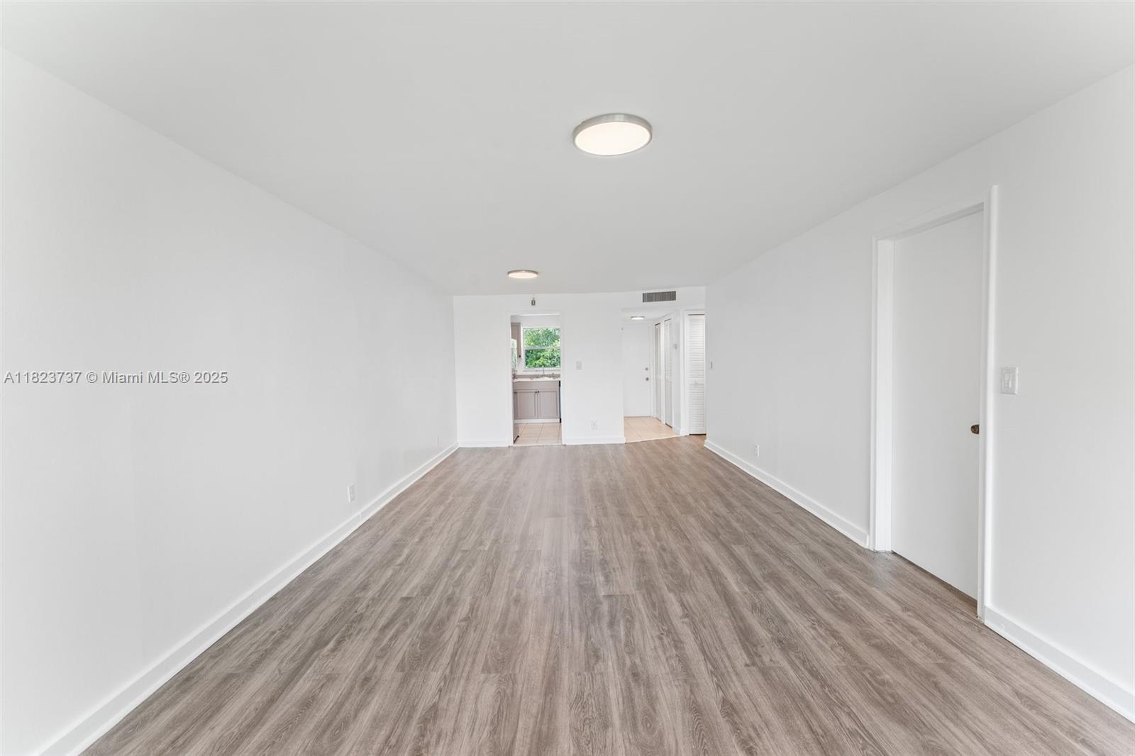 ETON COUNTRYSIDE I CONDO - Residential
