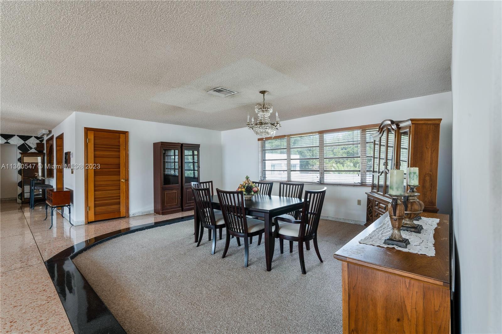 HOLLEMAN PARK - Residential