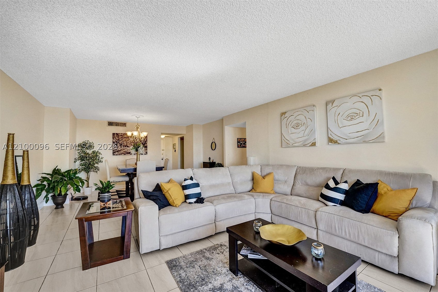 2500 Parkview Dr 1716