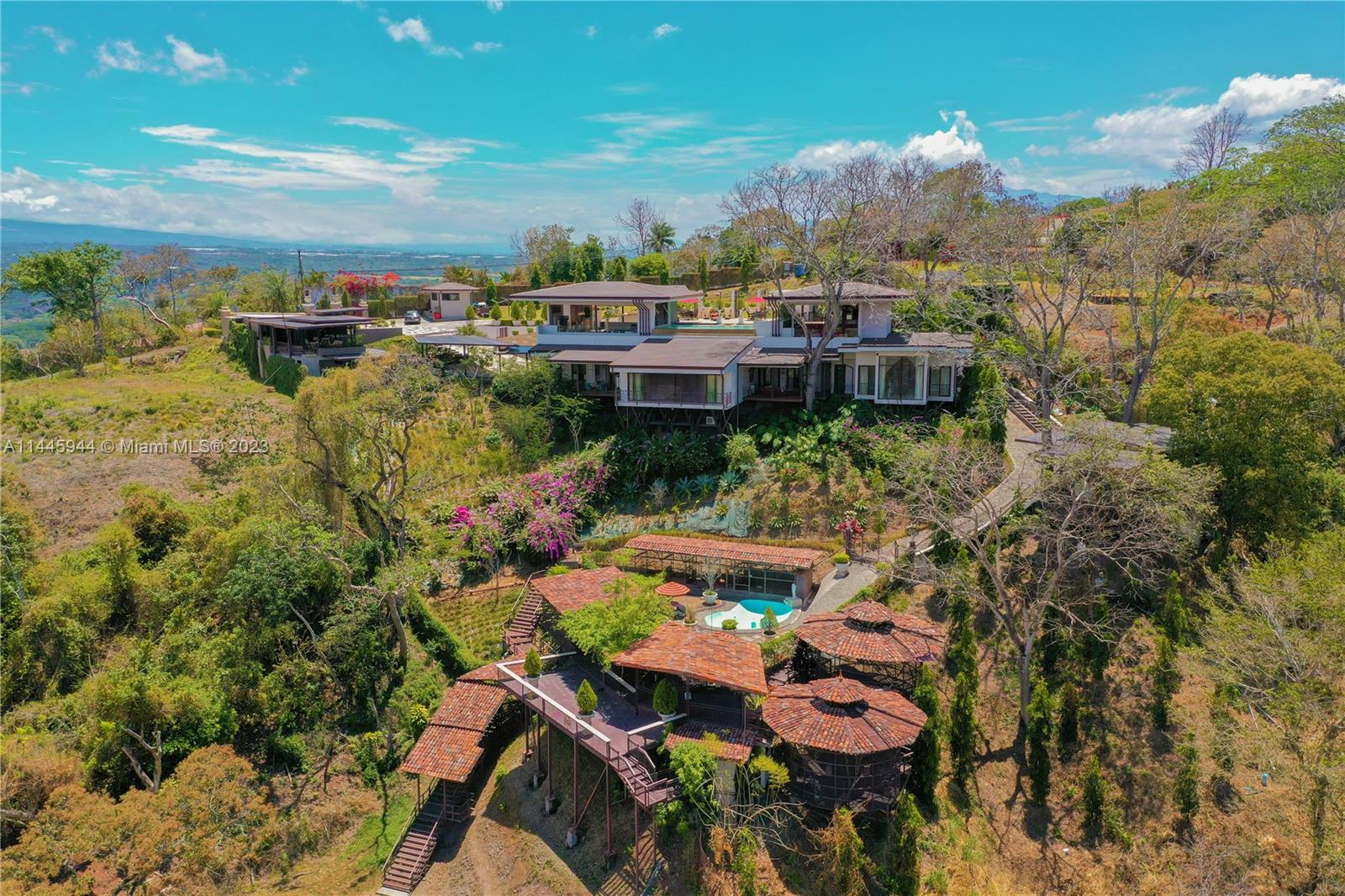 Colorado, Costa Rica, 3 Bedrooms Bedrooms, ,6 BathroomsBathrooms,Residential,Active,70869