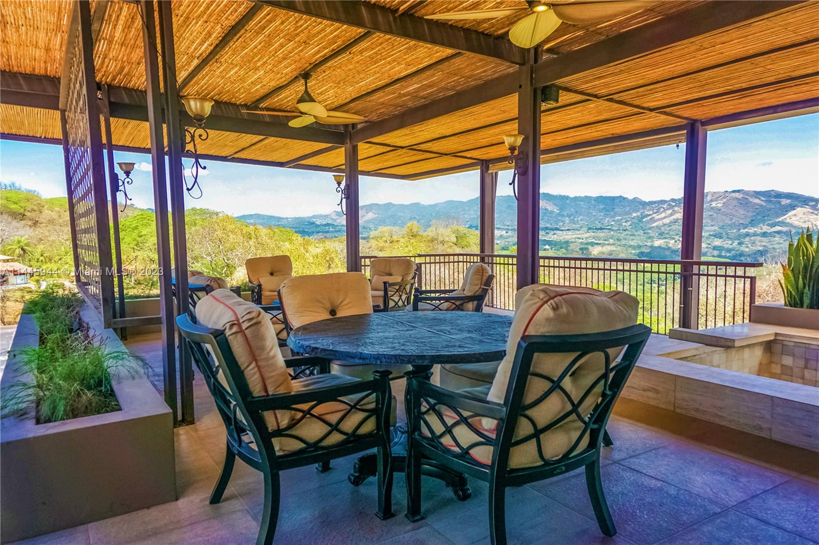 Colorado, Costa Rica, 3 Bedrooms Bedrooms, ,6 BathroomsBathrooms,Residential,Active,70869