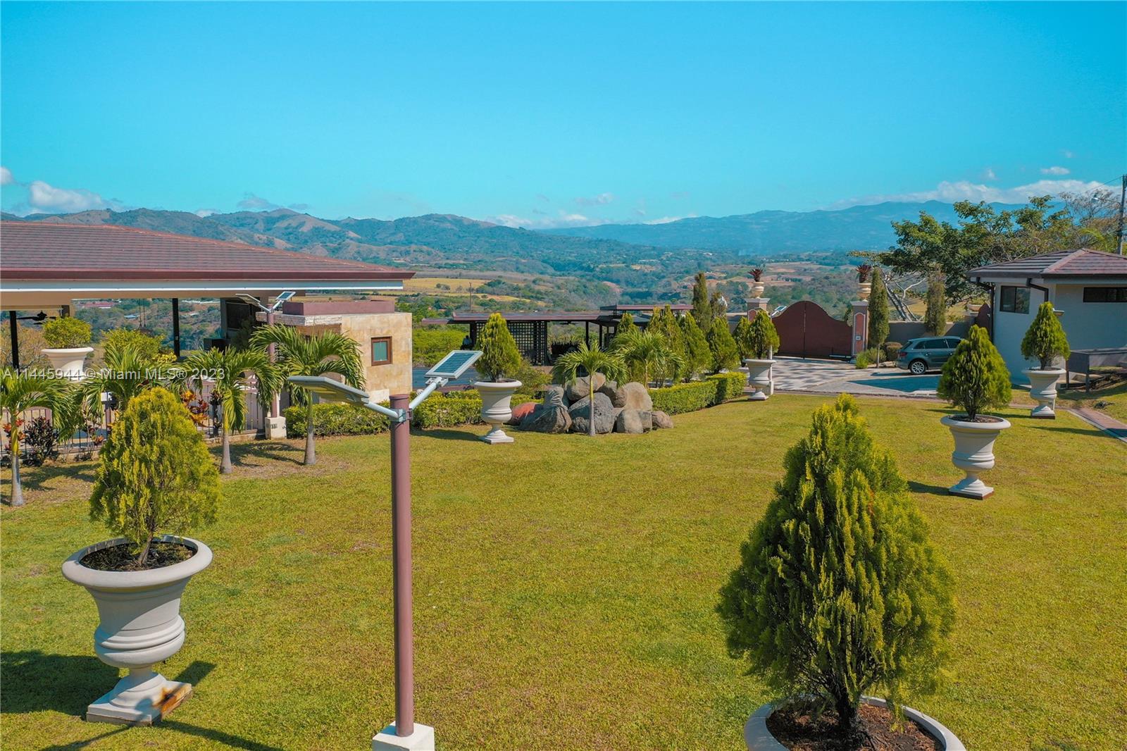 Colorado, Costa Rica, 3 Bedrooms Bedrooms, ,6 BathroomsBathrooms,Residential,Active,70869