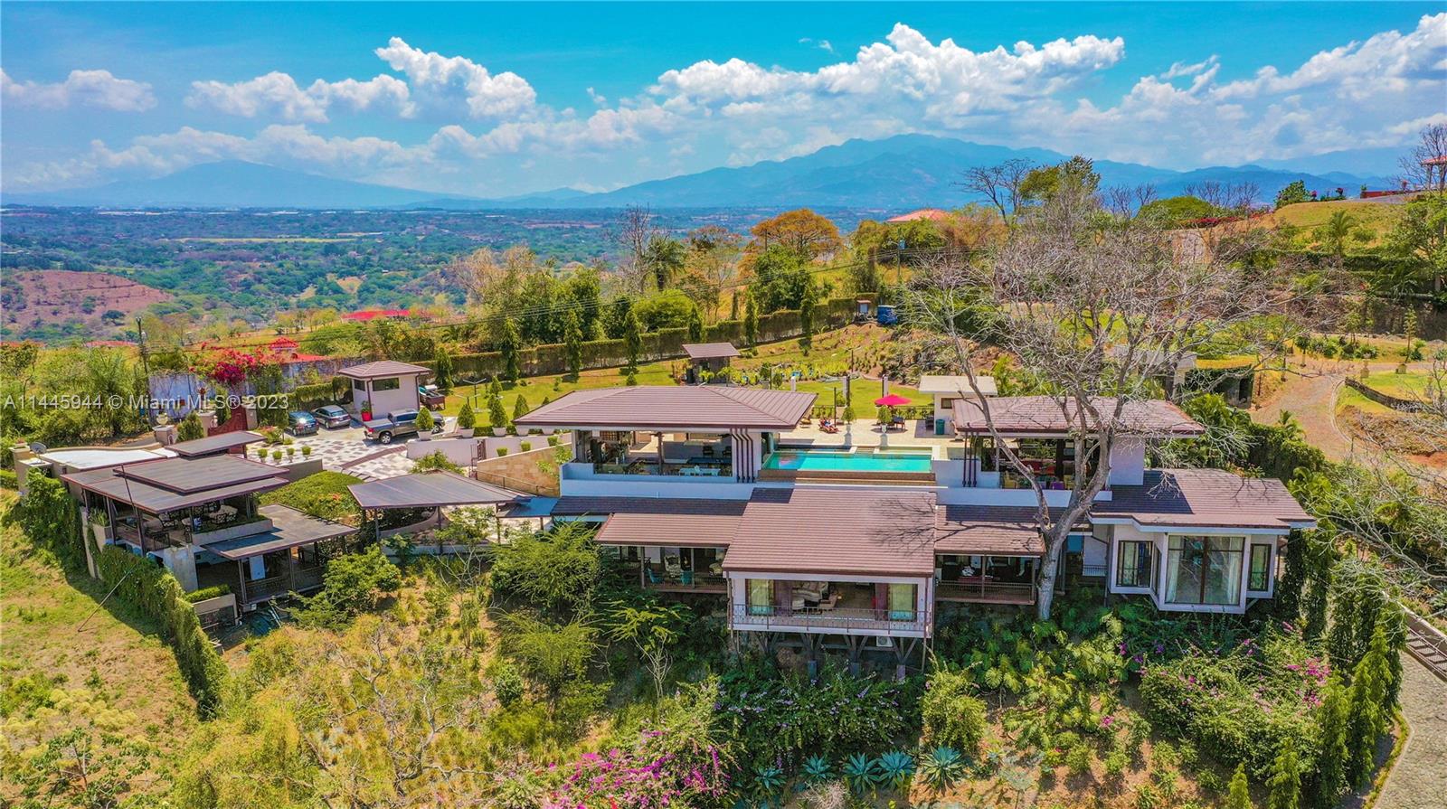Colorado, Costa Rica, 3 Bedrooms Bedrooms, ,6 BathroomsBathrooms,Residential,Active,70869