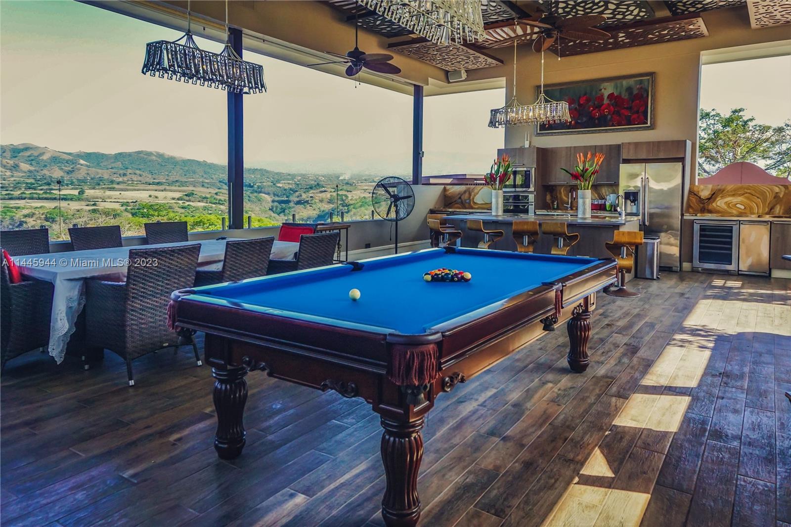 Colorado, Costa Rica, 3 Bedrooms Bedrooms, ,6 BathroomsBathrooms,Residential,Active,70869