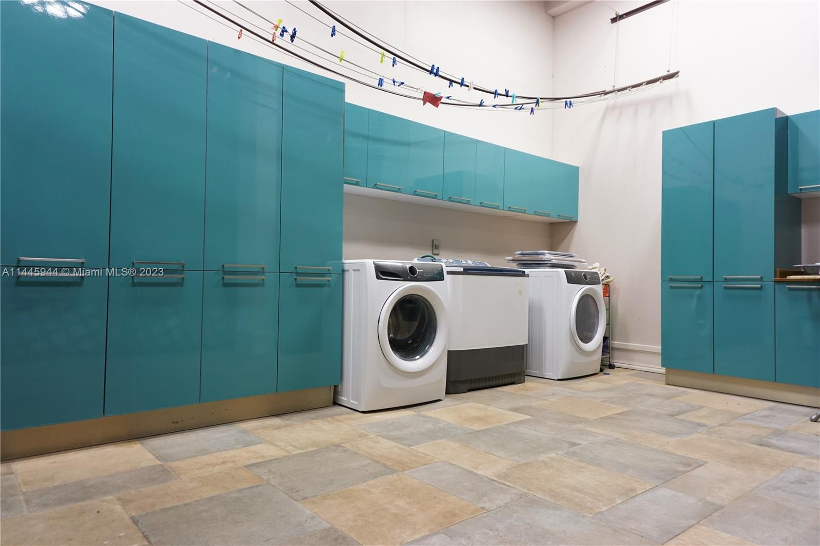 Colorado, Costa Rica, 3 Bedrooms Bedrooms, ,6 BathroomsBathrooms,Residential,Active,70869