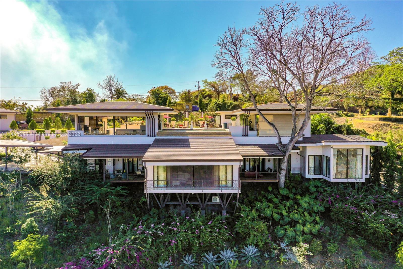 Colorado, Costa Rica, 3 Bedrooms Bedrooms, ,6 BathroomsBathrooms,Residential,Active,70869