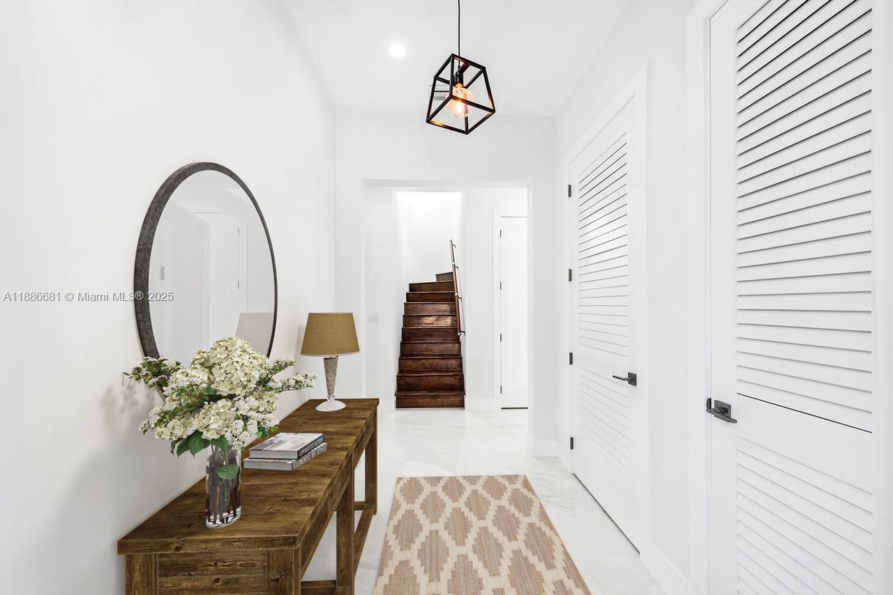 CORAL GABLES COUNTRY CLUB - Residential