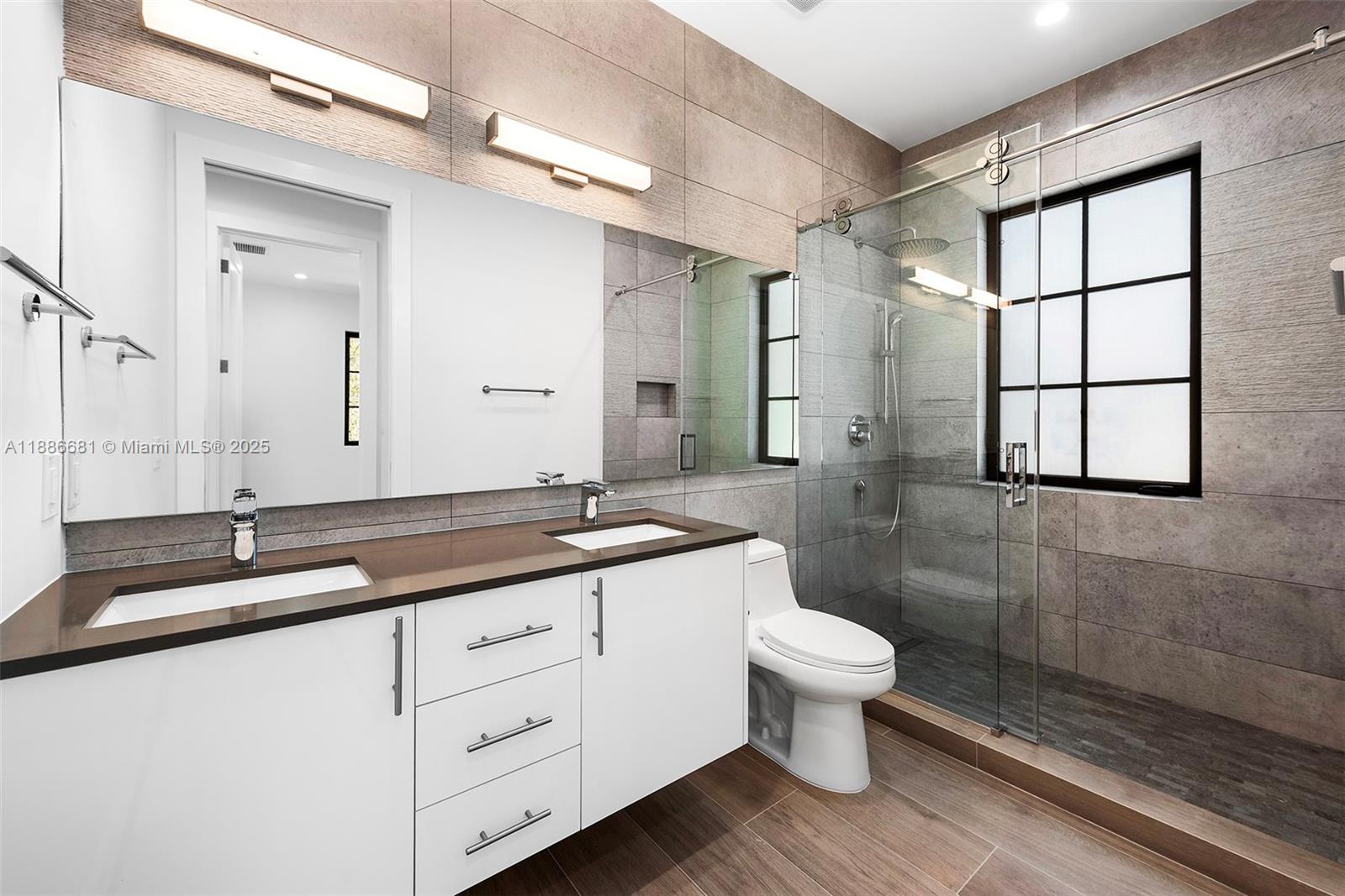 CORAL GABLES COUNTRY CLUB - Residential