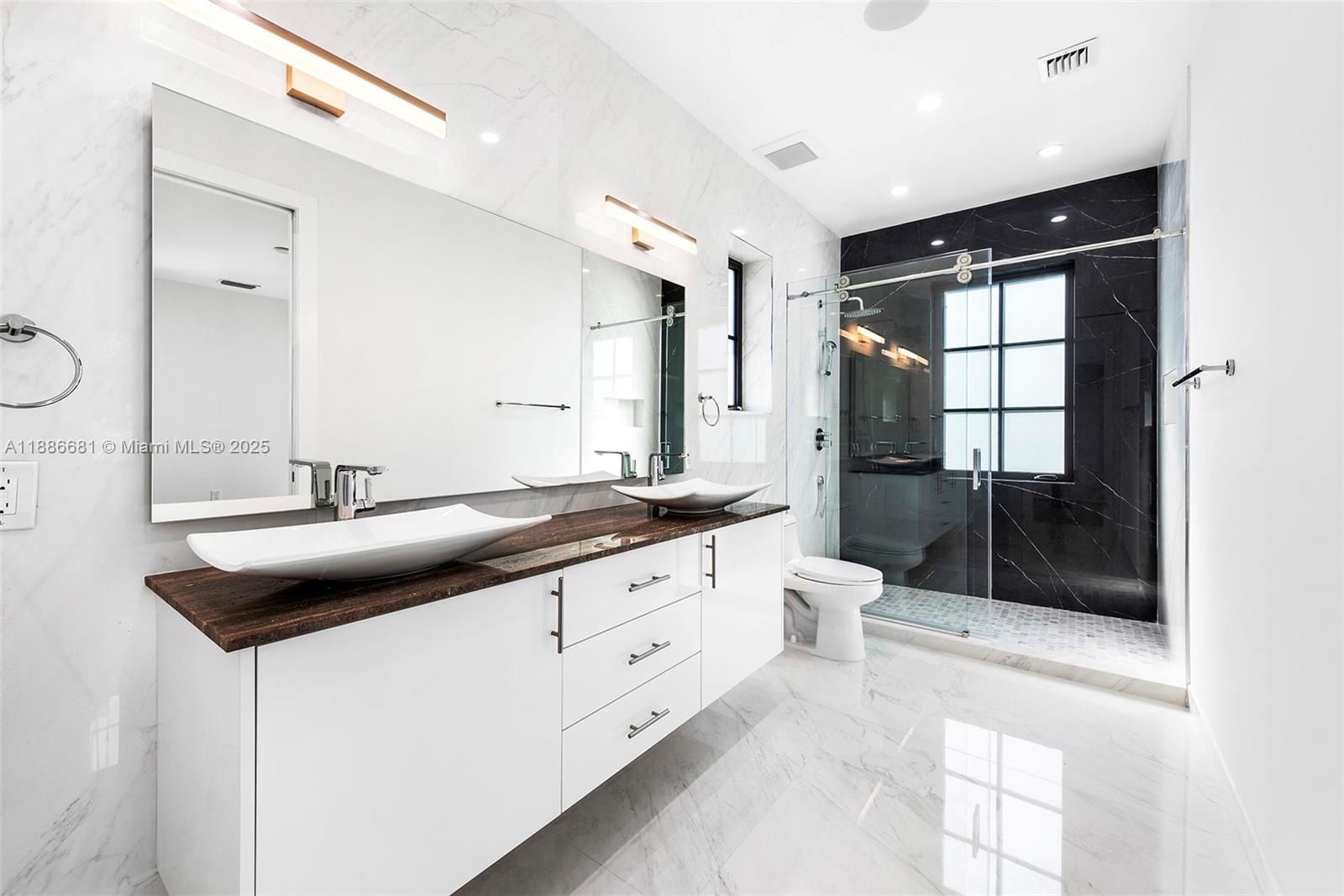 CORAL GABLES COUNTRY CLUB - Residential