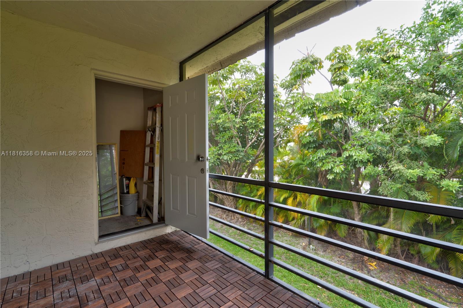 CYPRESS PARK CONDO - Residential