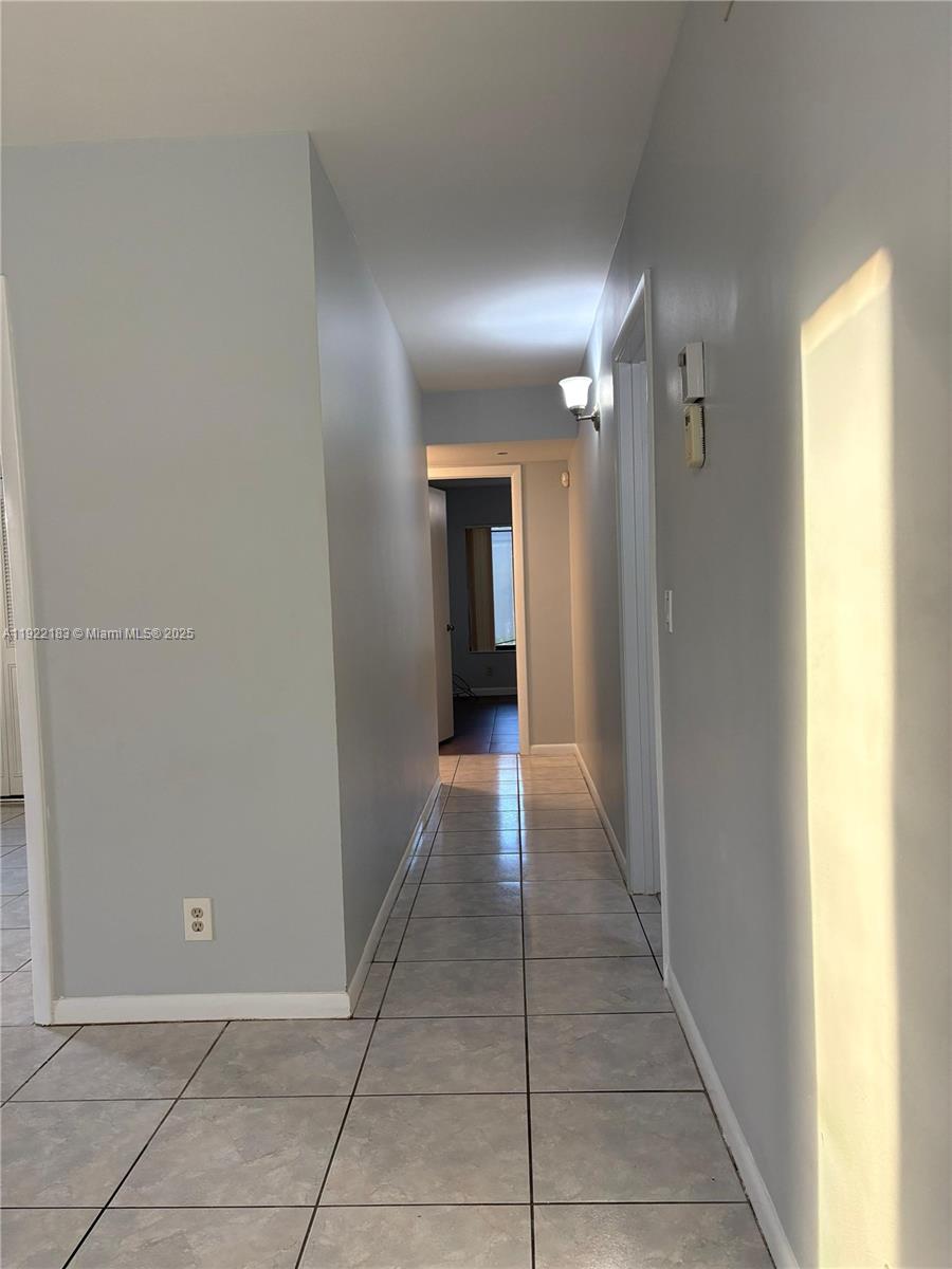 PINE RIDGE NORTH VILLAGE - Residential Lease