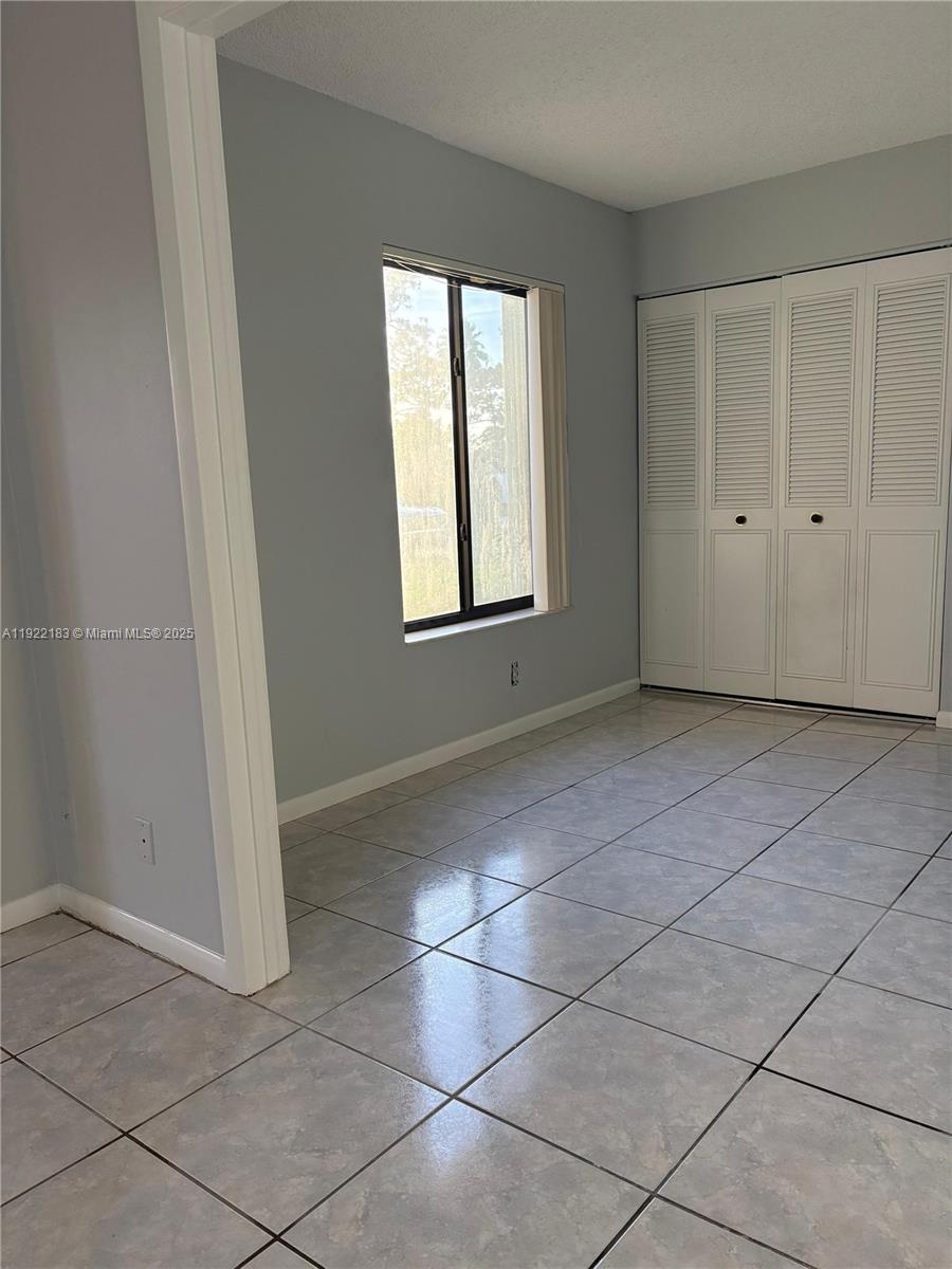 PINE RIDGE NORTH VILLAGE - Residential Lease