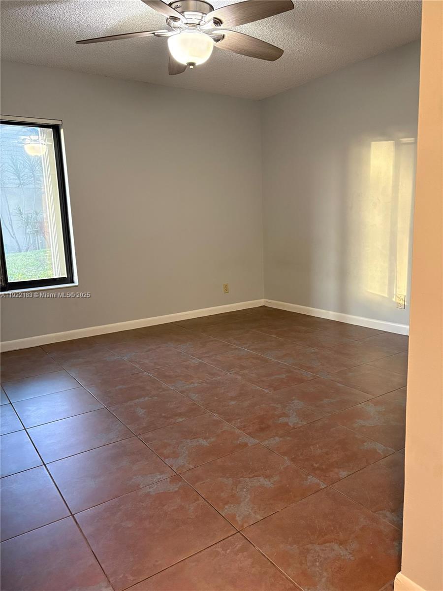 PINE RIDGE NORTH VILLAGE - Residential Lease