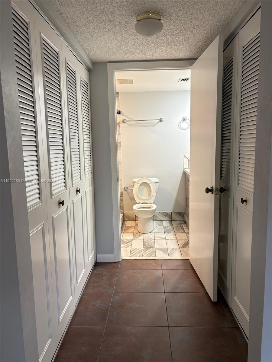 PINE RIDGE NORTH VILLAGE - Residential Lease