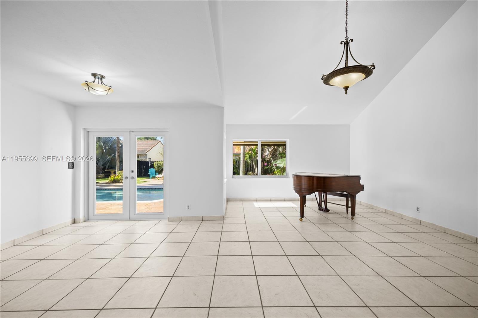 ROCK CREEK PHASE TWO - Residential