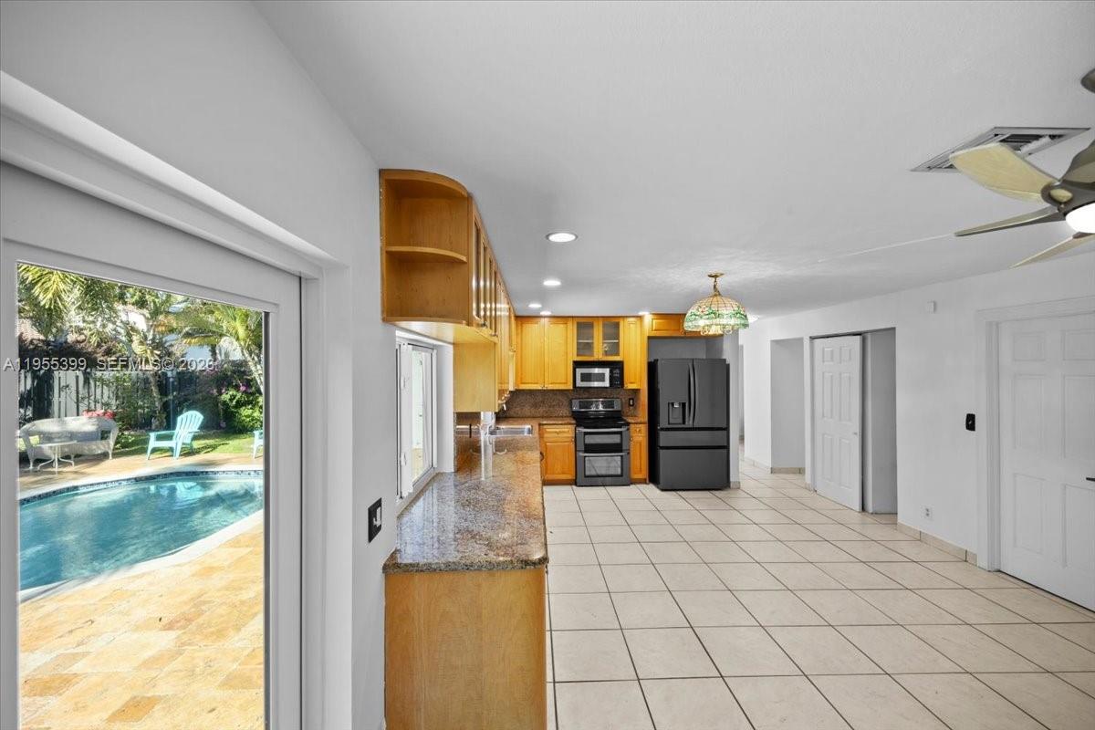 ROCK CREEK PHASE TWO - Residential