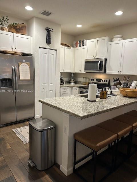 RUTH RIDGE - Residential Lease