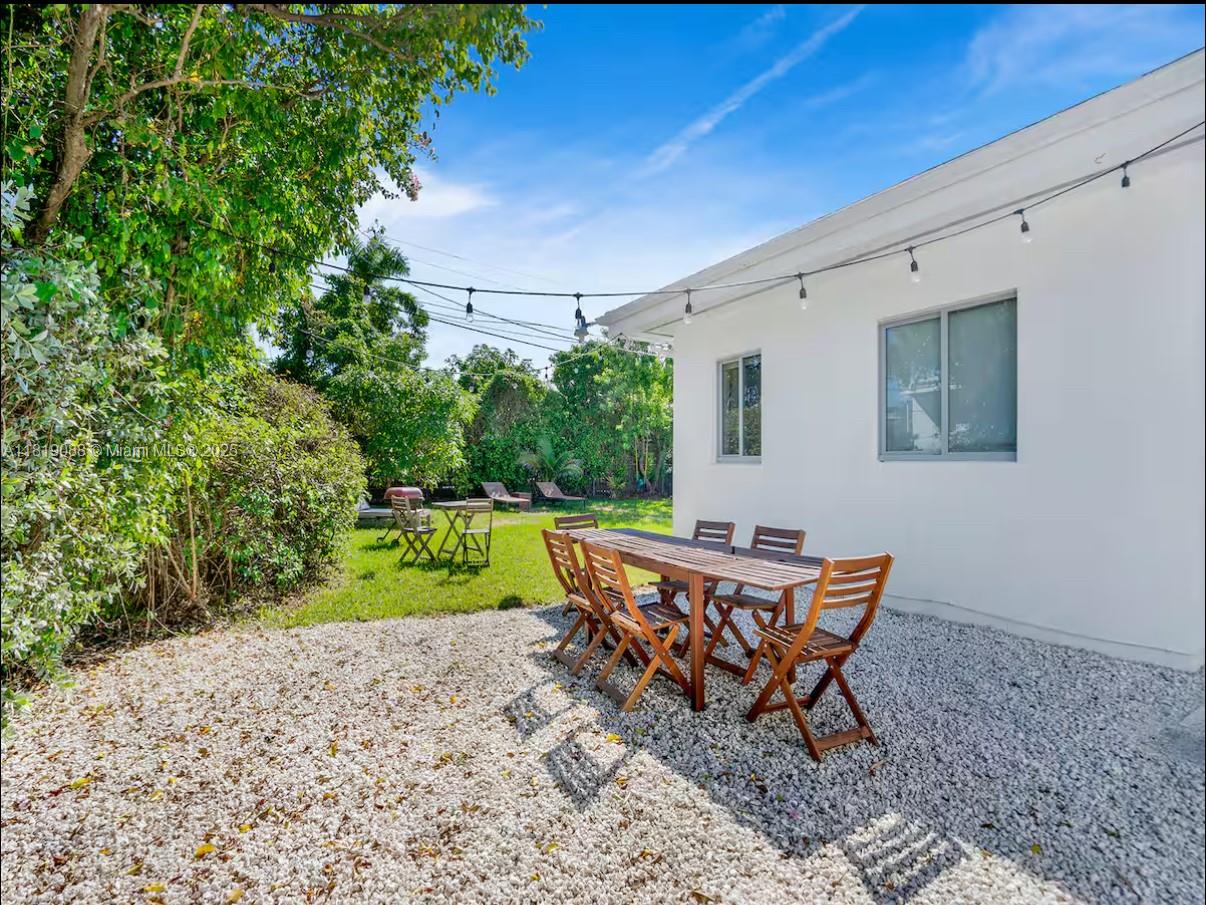 TREASURE ISLAND - Residential Lease