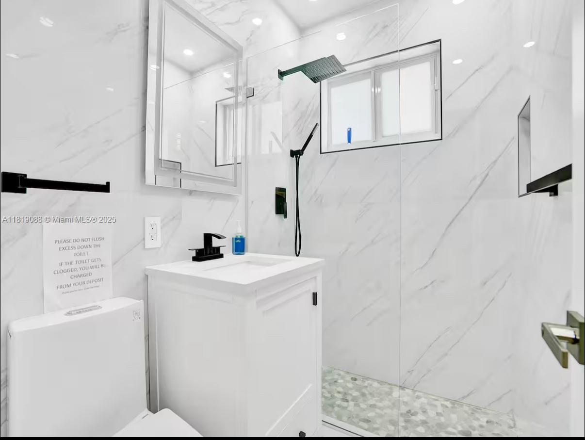 TREASURE ISLAND - Residential Lease