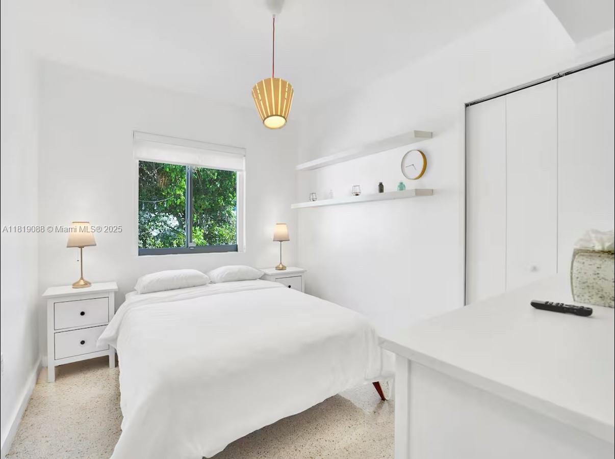 TREASURE ISLAND - Residential Lease