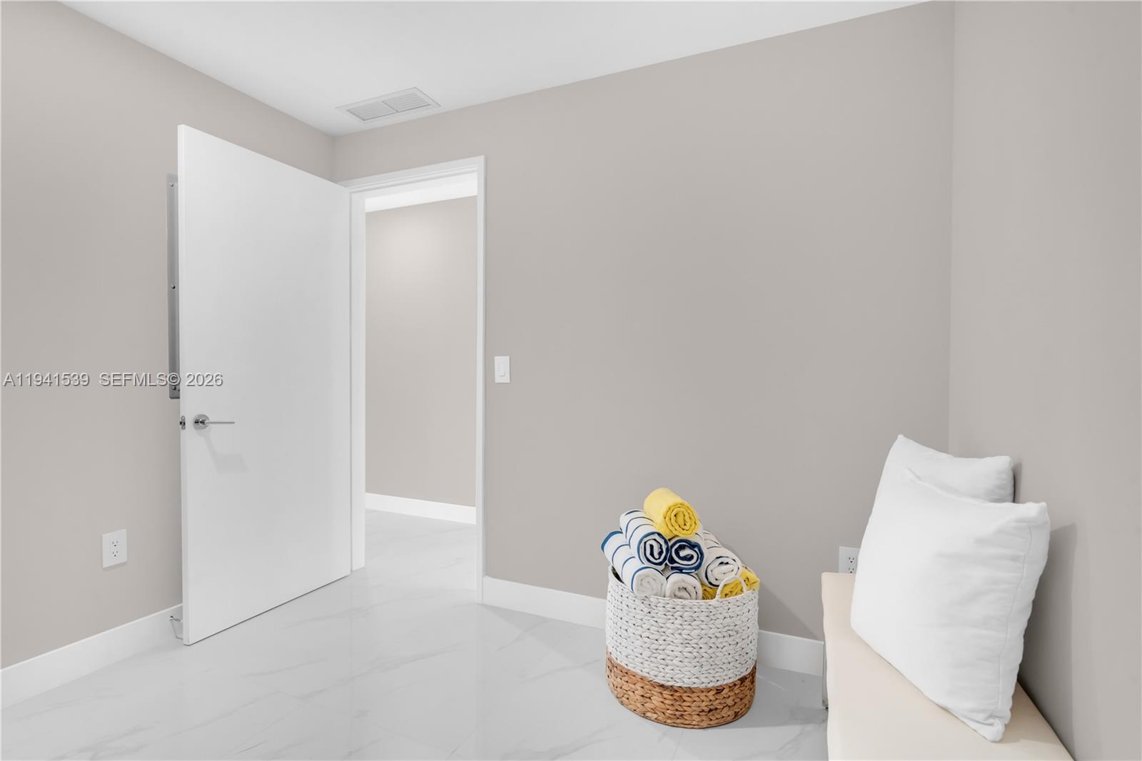 ARIA RESERVE SOUTH - Residential