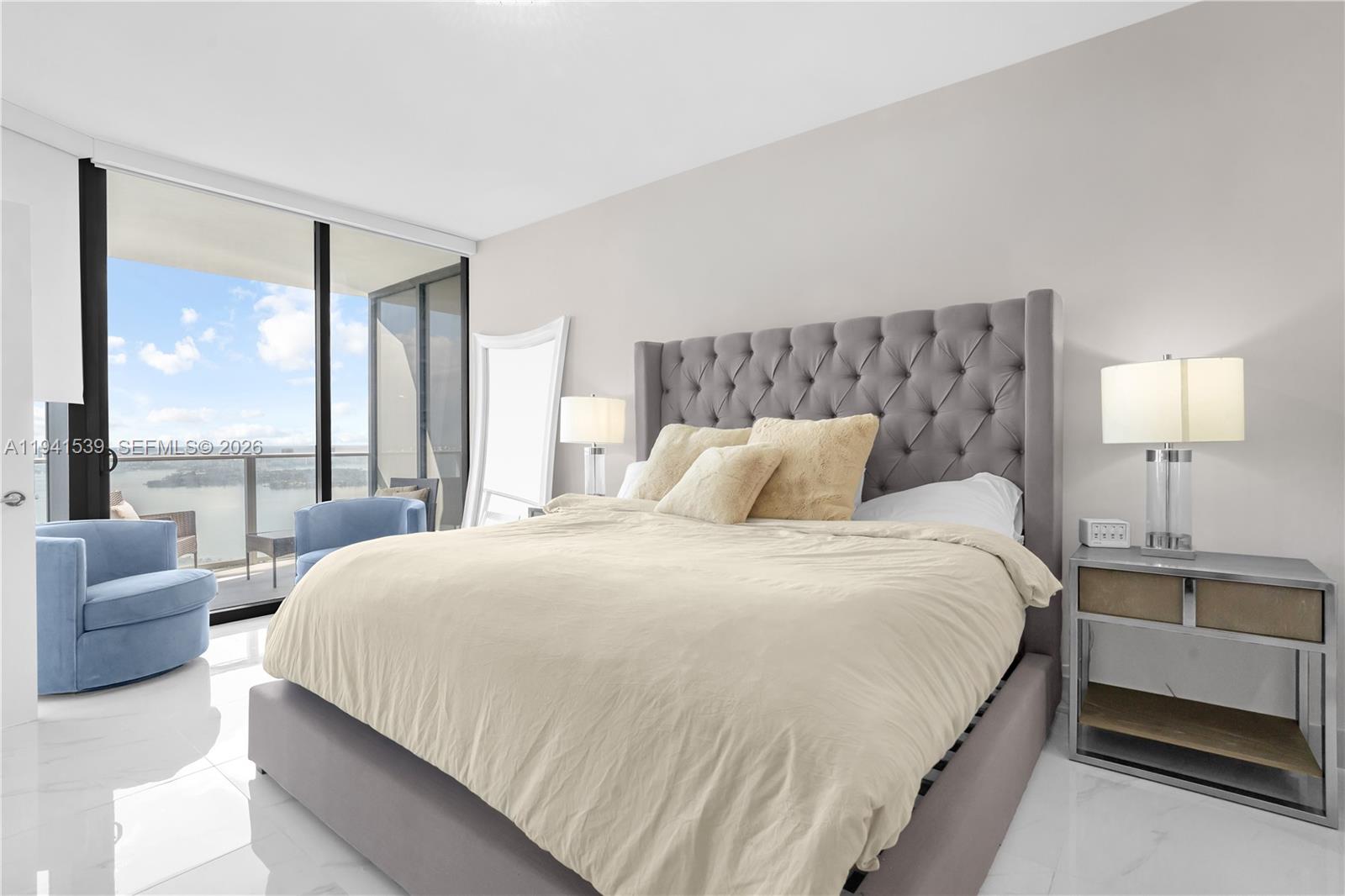 ARIA RESERVE SOUTH - Residential