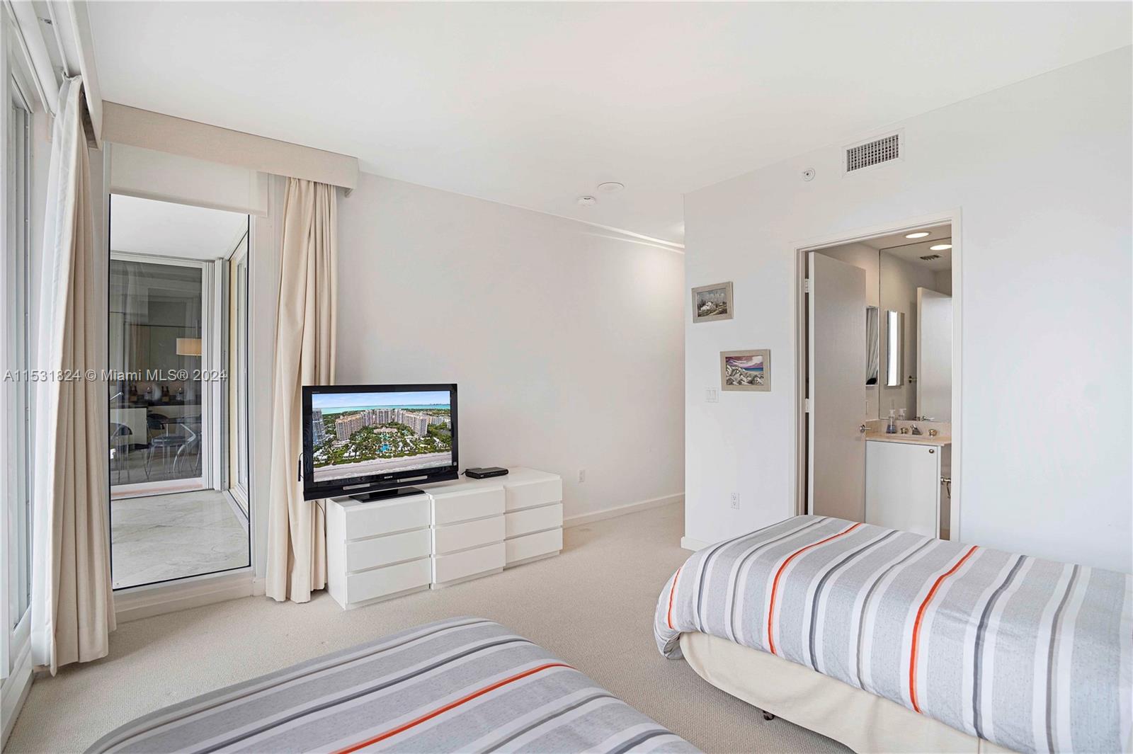 CLUB TOWER TWO CONDO - Residential