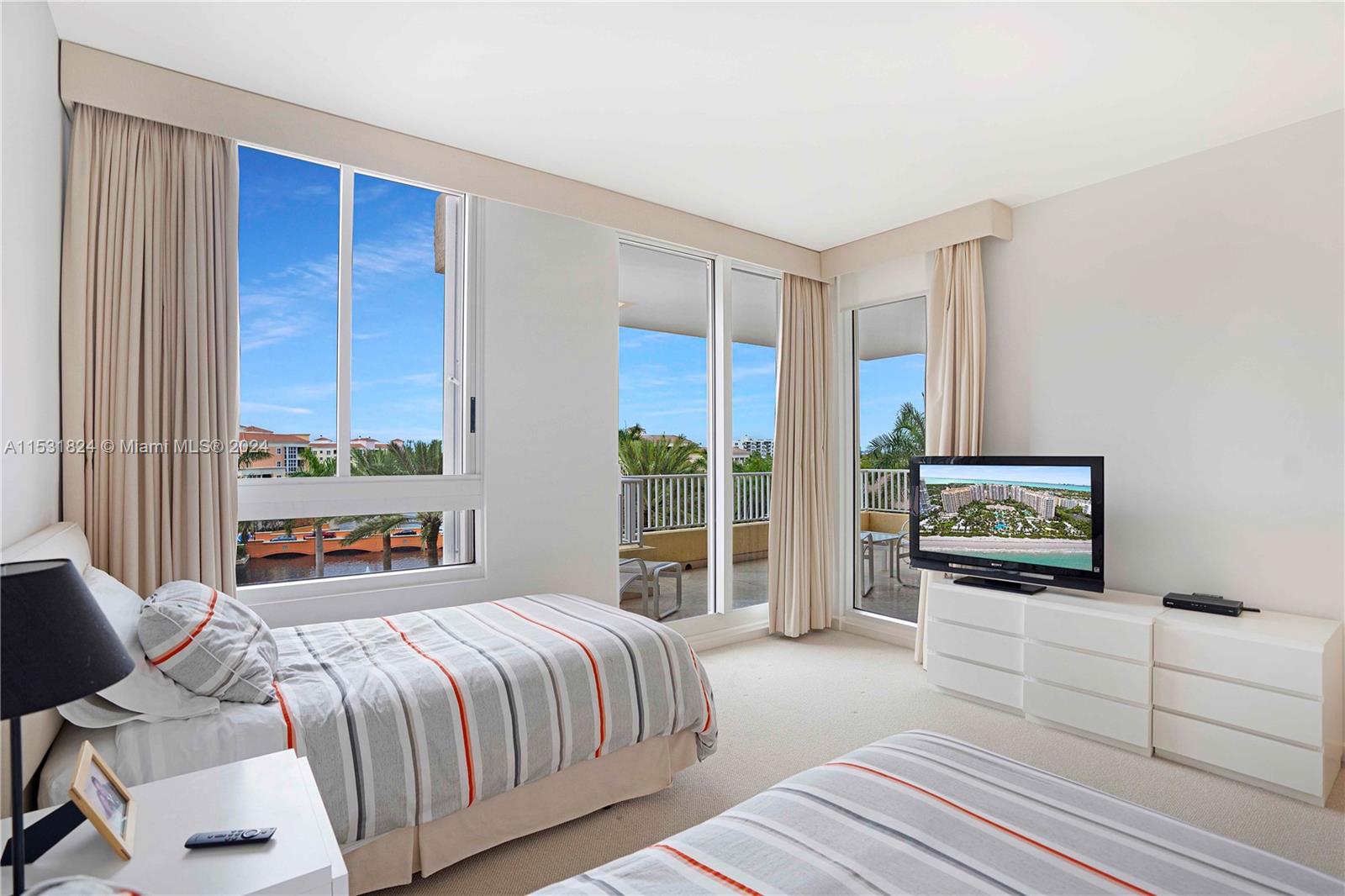 CLUB TOWER TWO CONDO - Residential