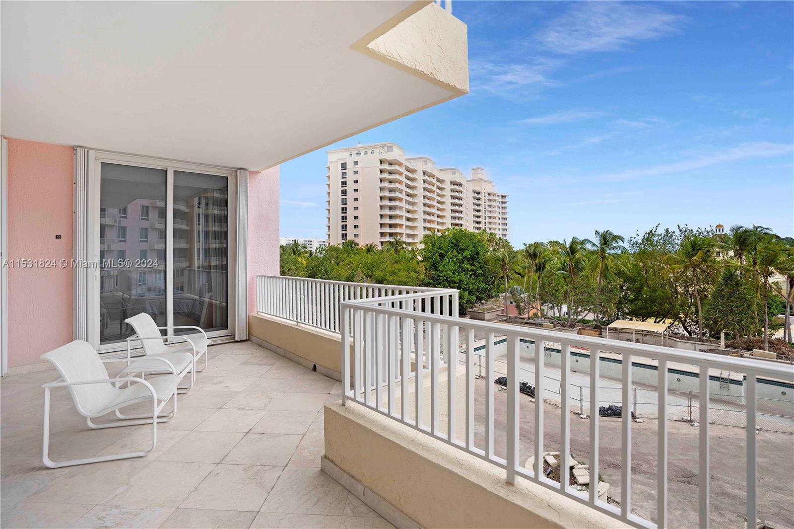 CLUB TOWER TWO CONDO - Residential