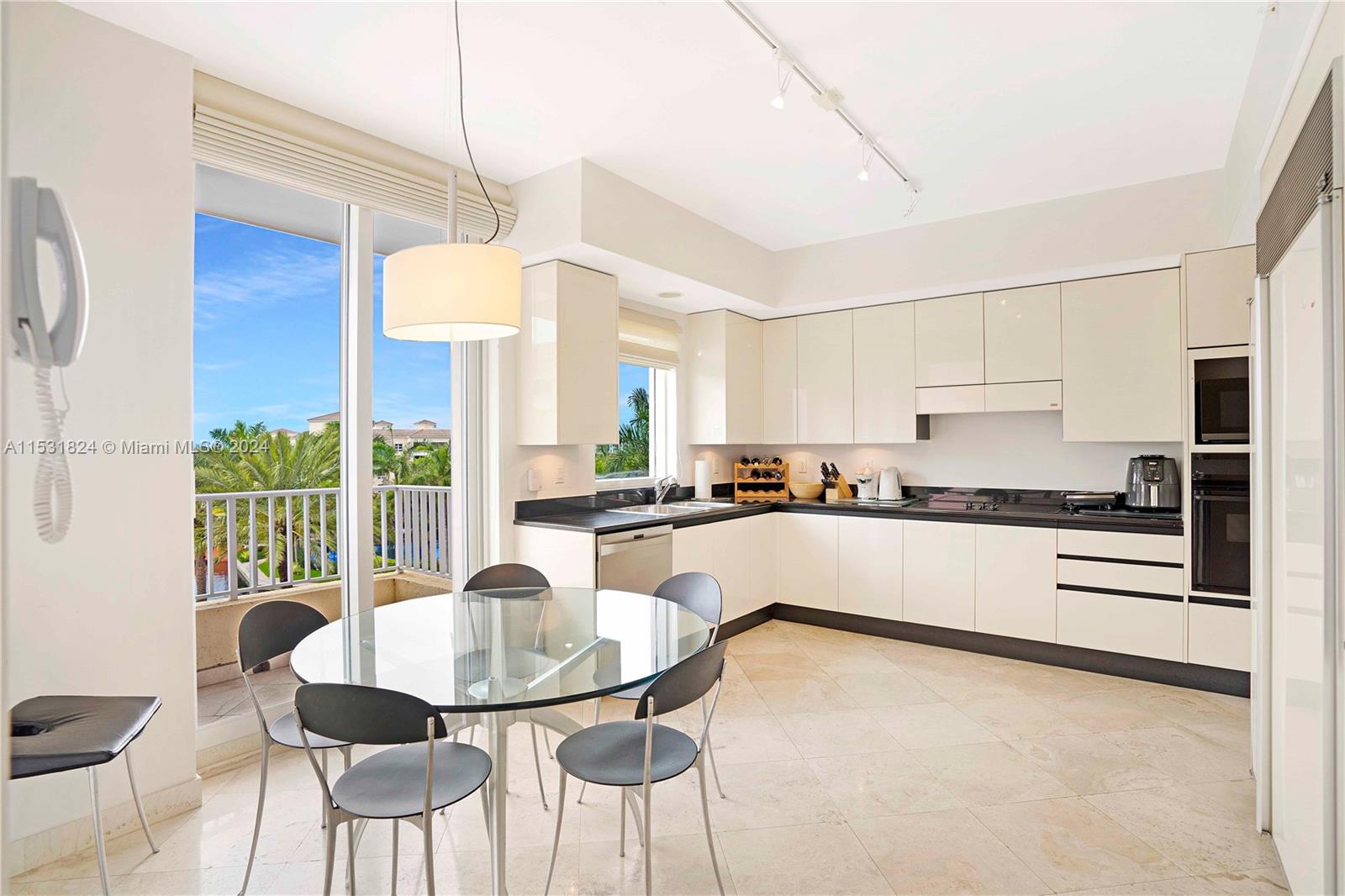 CLUB TOWER TWO CONDO - Residential