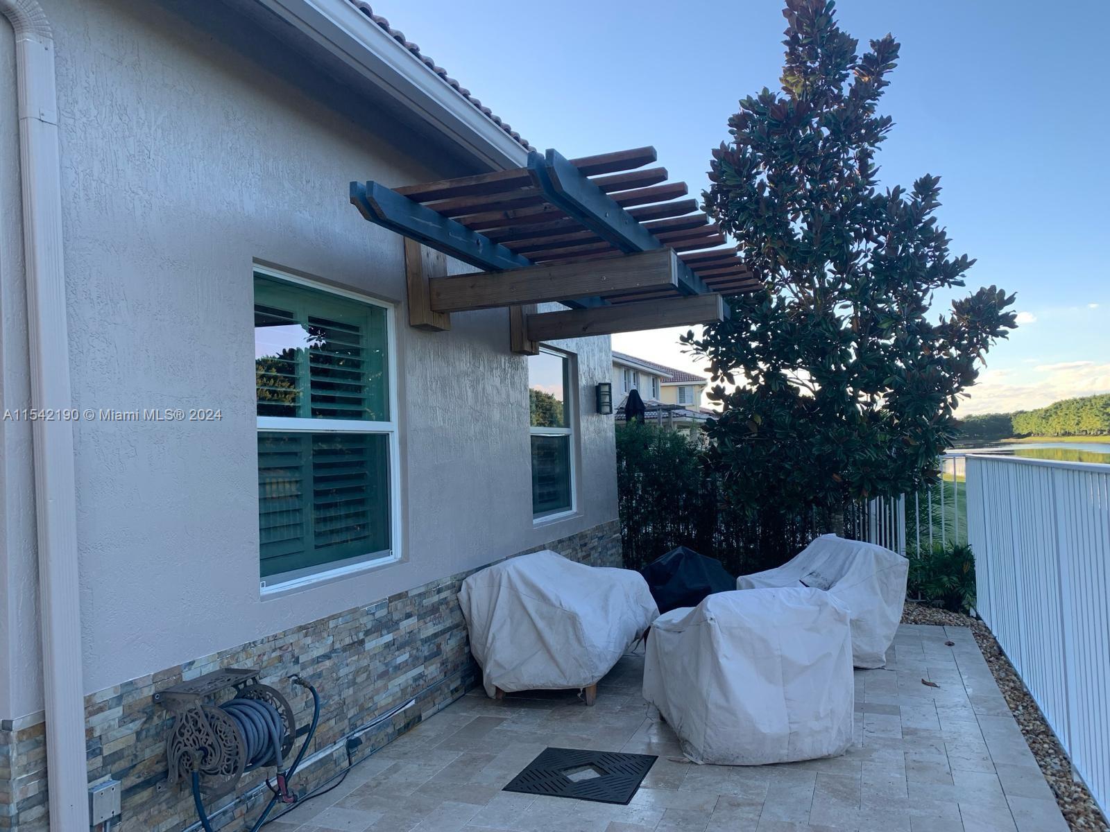 Heron Ridge - Residential Lease