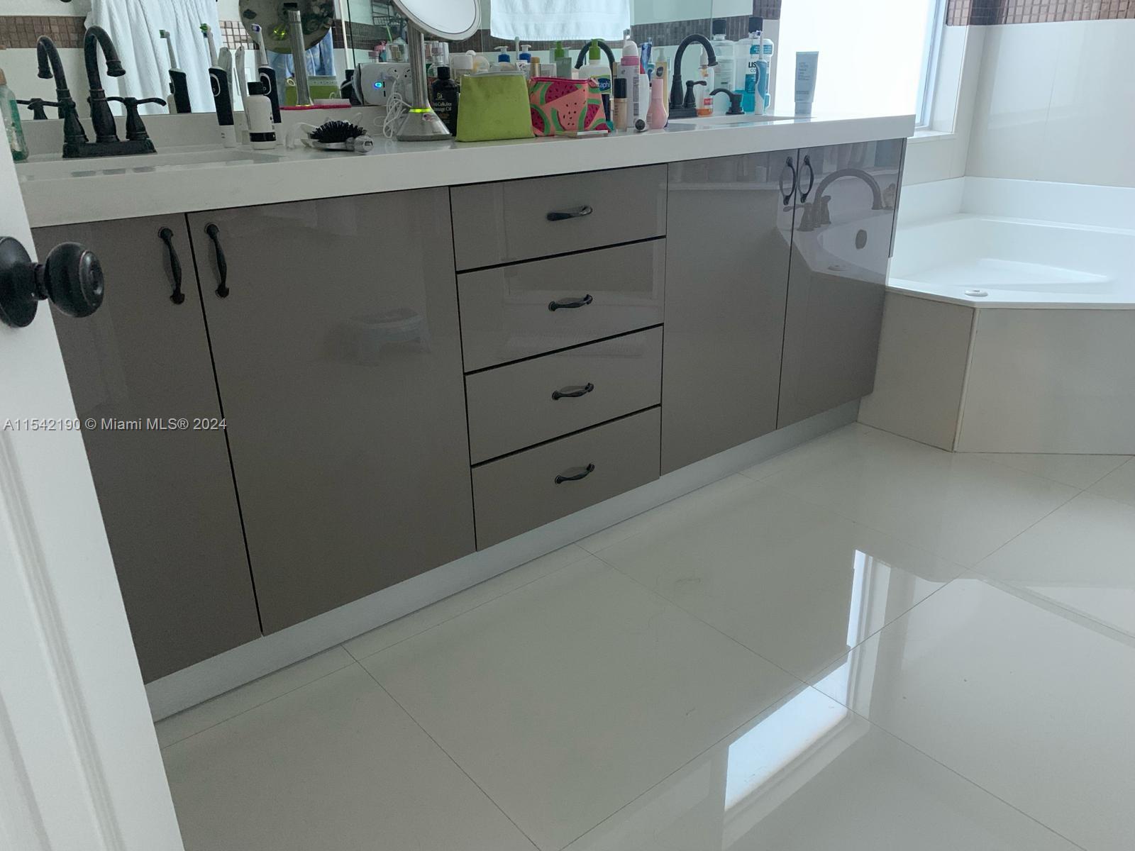 Heron Ridge - Residential Lease