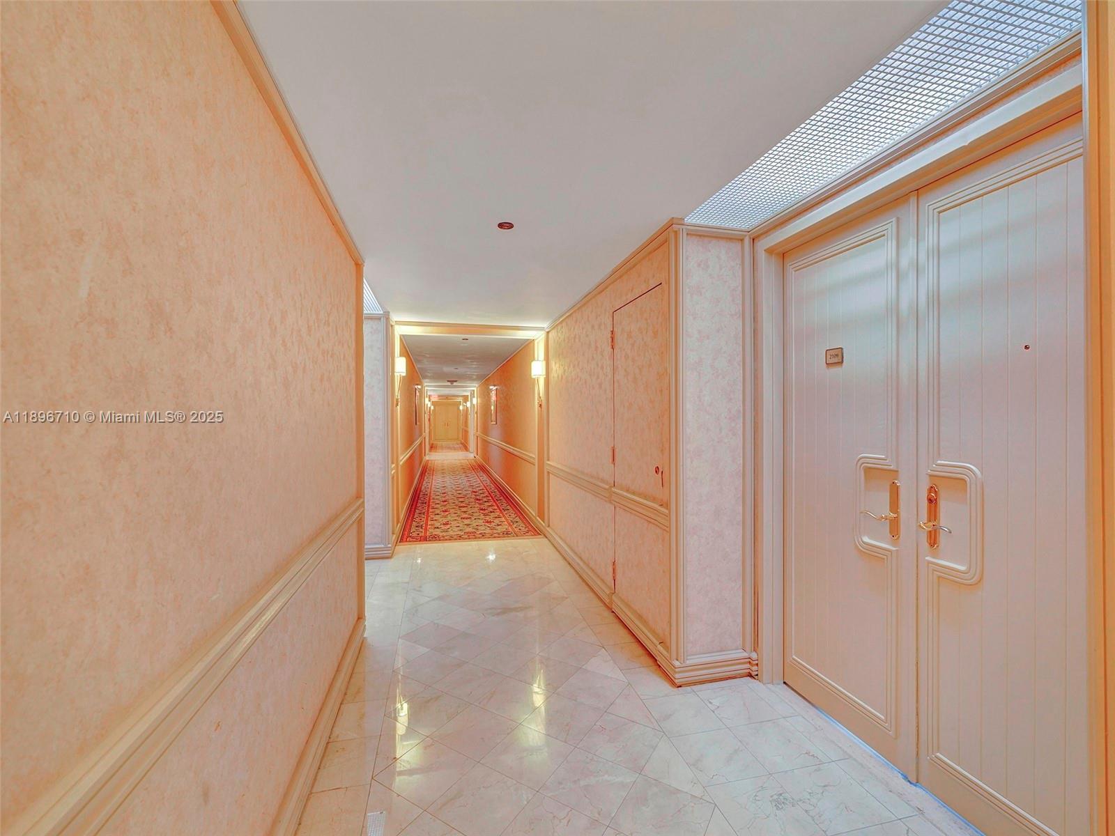 HAMPTONS WEST CONDO - Residential Lease