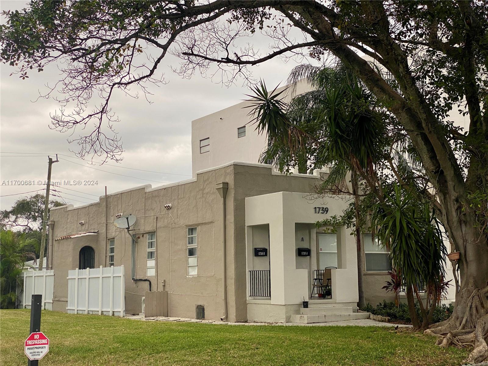 HOLLYWOOD SOUTH SIDE ADD - Land