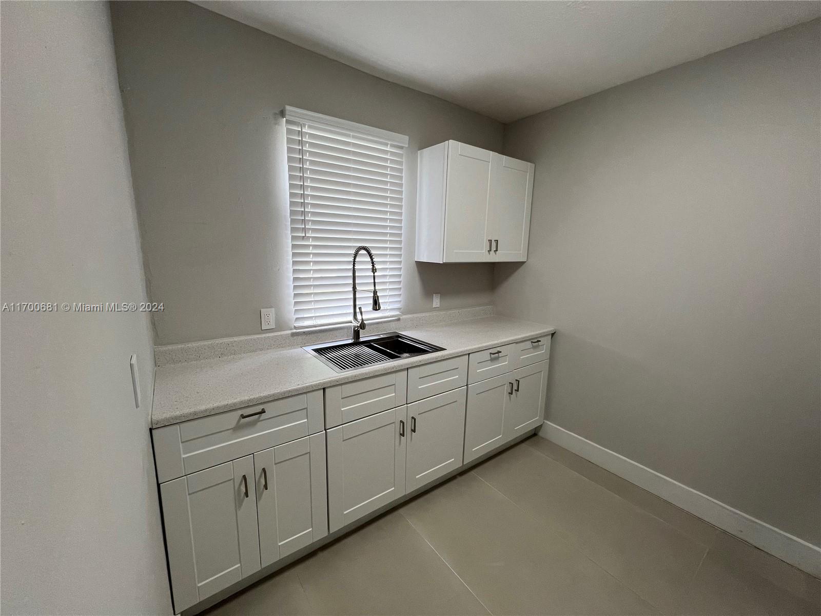 HOLLYWOOD SOUTH SIDE ADD - Land