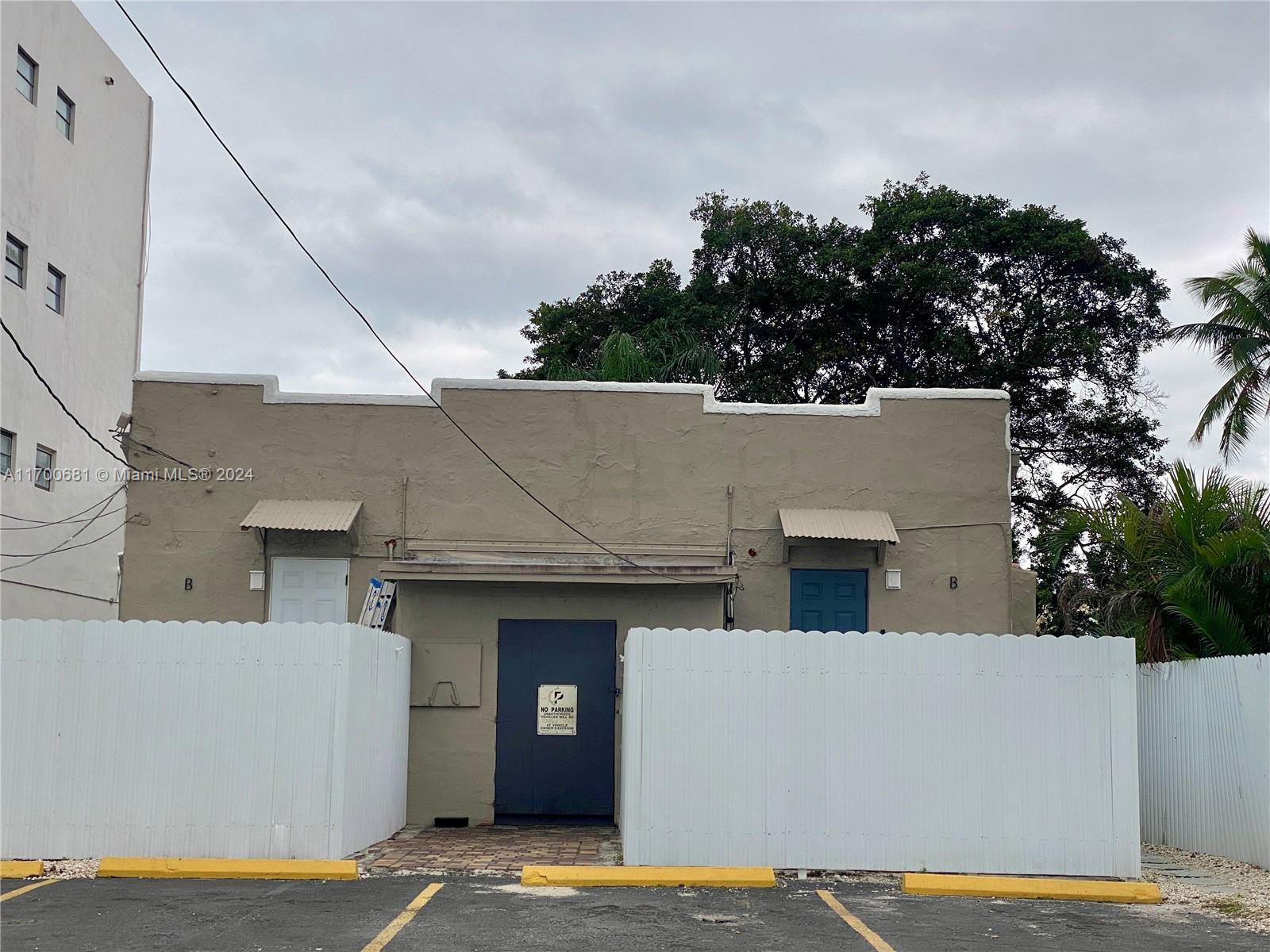 HOLLYWOOD SOUTH SIDE ADD - Land