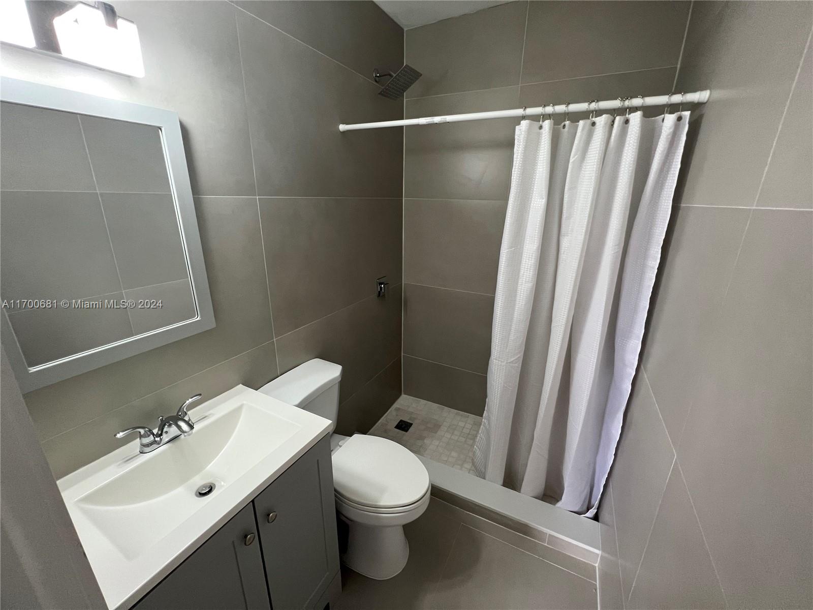 HOLLYWOOD SOUTH SIDE ADD - Land