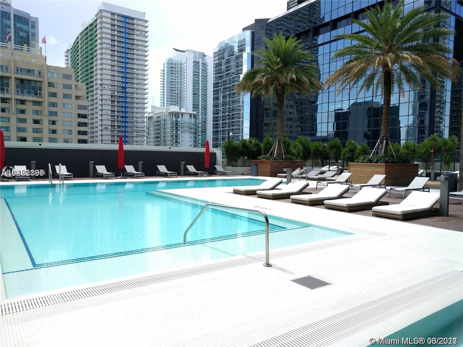 THE BOND BRICKELL - Residential