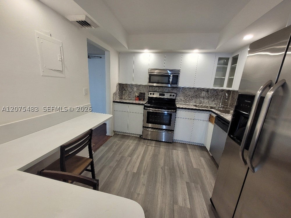 18021 Biscayne Blvd 1903
