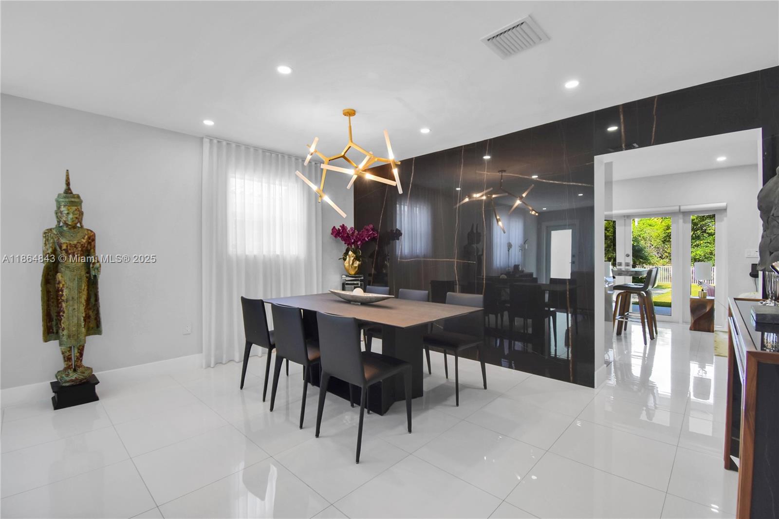 BISCAYNE GARDENS SEC E PA - Residential Lease