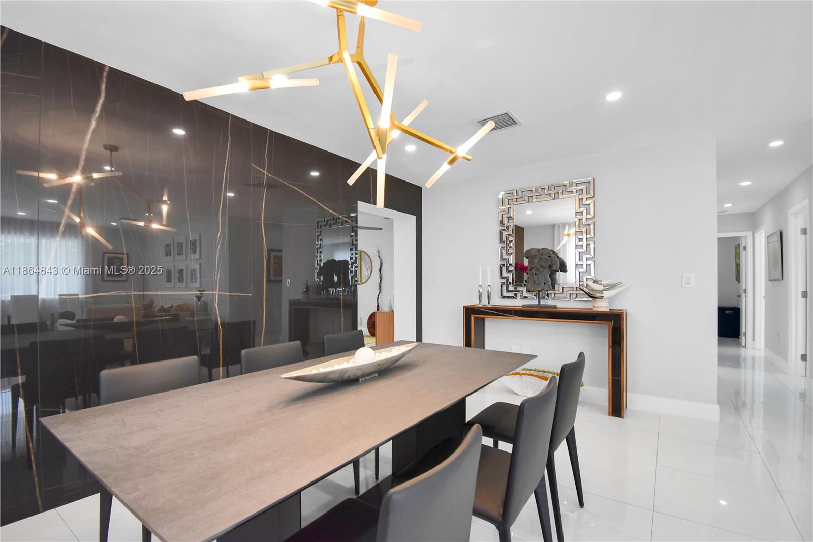 BISCAYNE GARDENS SEC E PA - Residential Lease