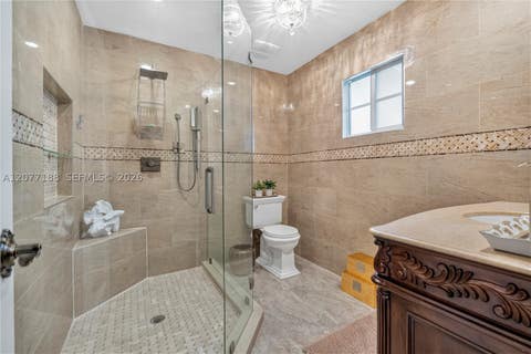 Tiny photo for 2801 N 38th Ave, Hollywood, FL 33021 (MLS # A12077188)