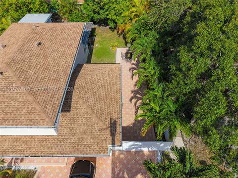 Tiny photo for 2801 N 38th Ave, Hollywood, FL 33021 (MLS # A12077188)