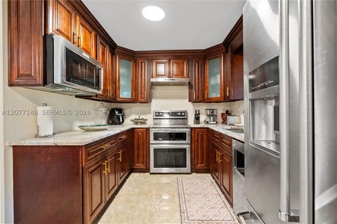 Tiny photo for 2801 N 38th Ave, Hollywood, FL 33021 (MLS # A12077188)