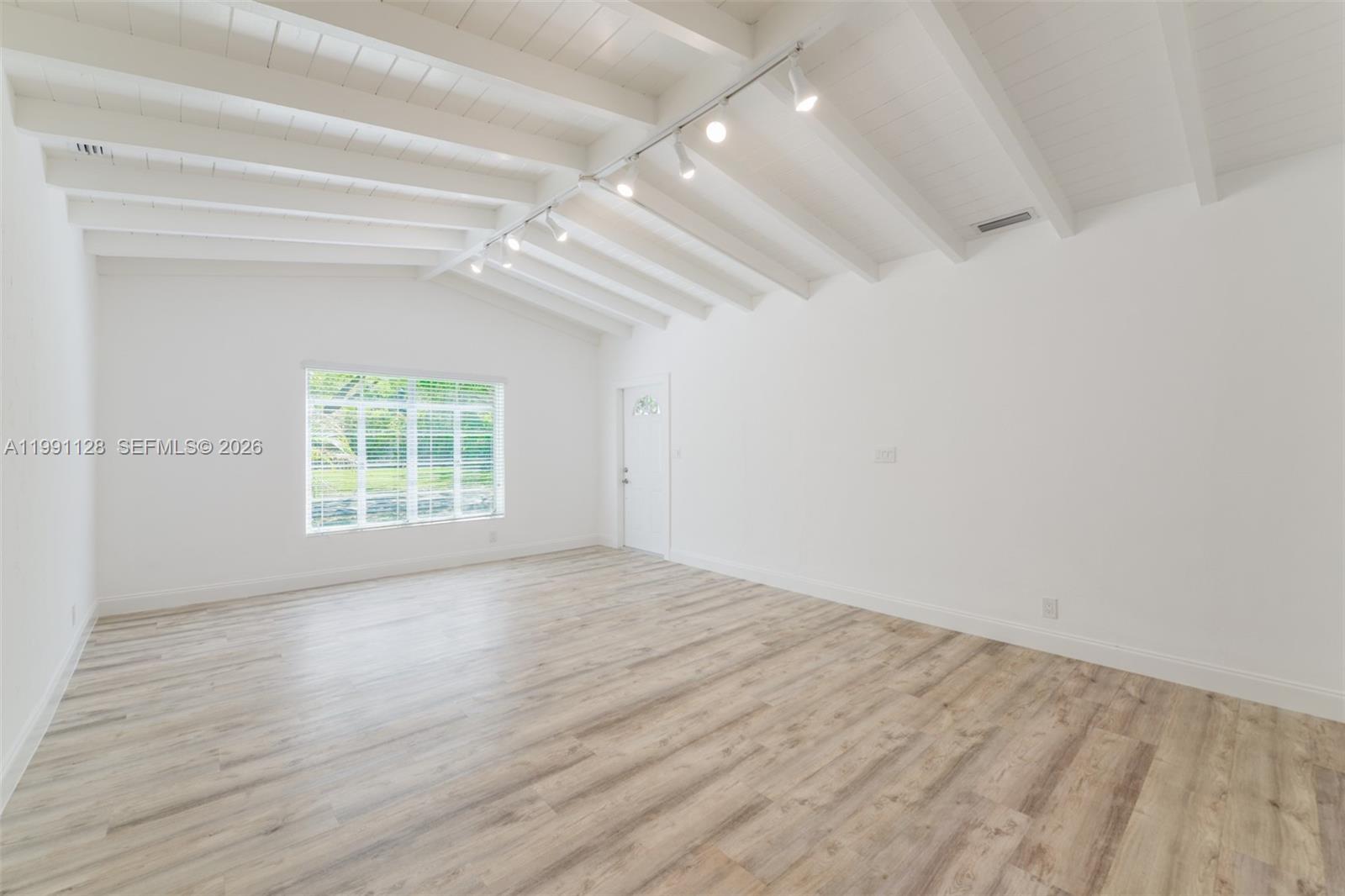 CORAL GABLES SEC E - Residential