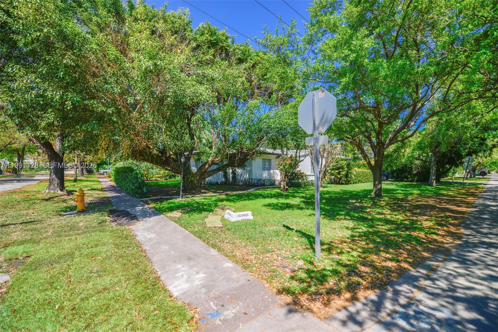 CORAL GABLES SEC E - Residential