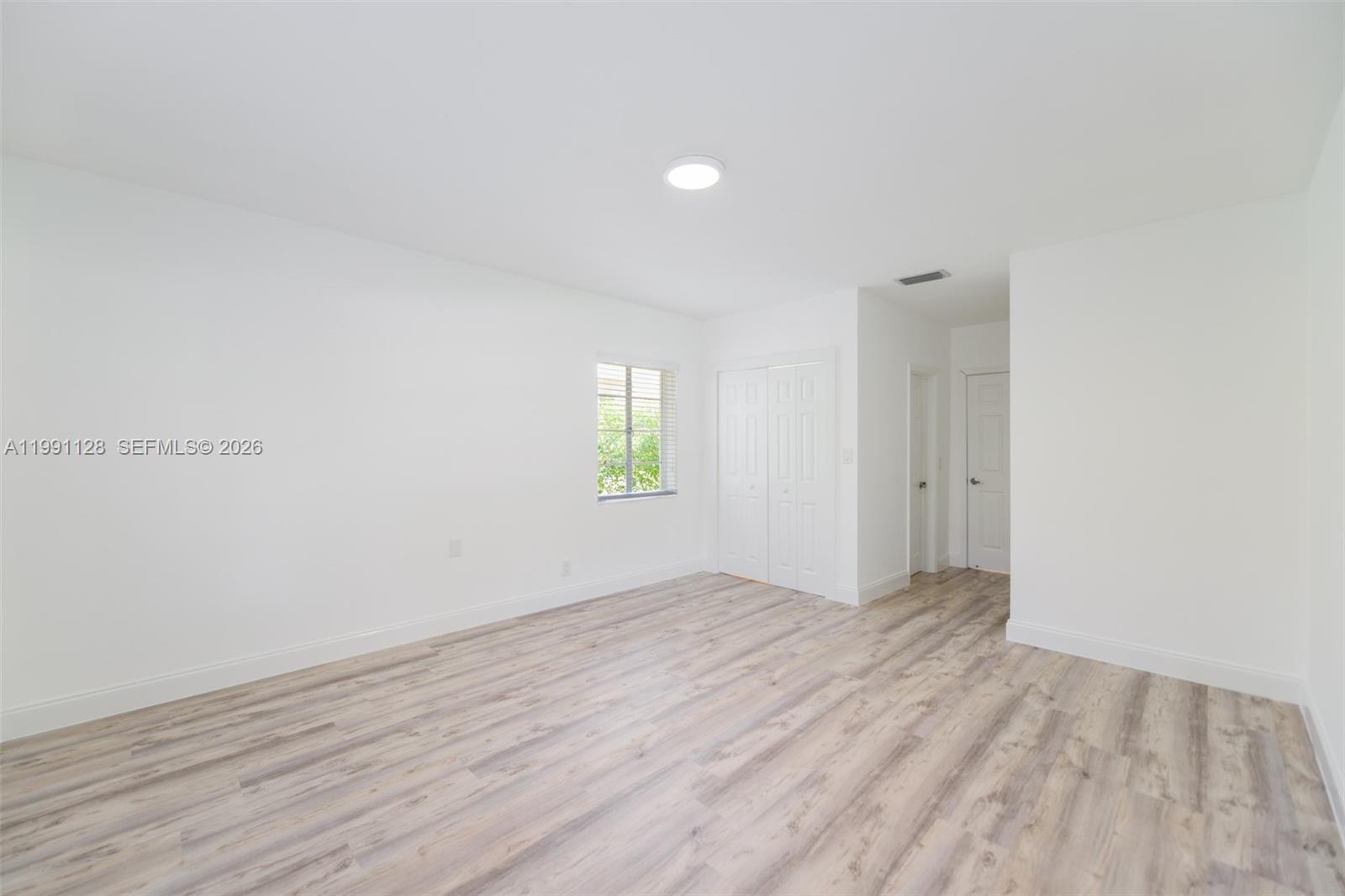 CORAL GABLES SEC E - Residential