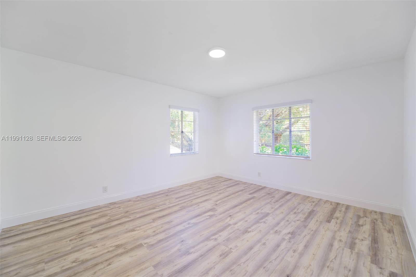 CORAL GABLES SEC E - Residential